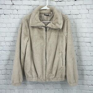 Never Worn Faux Fur M Magaschoni Zip Up Elastic Bottom Beige Fluffy Soft Coat